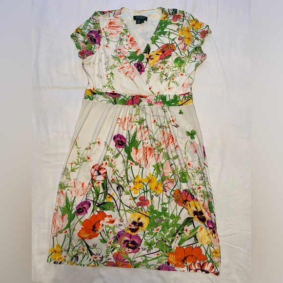 Lauren Ralph Lauren Dress size 8 floral with cap sleeves - Picture 3 of 8